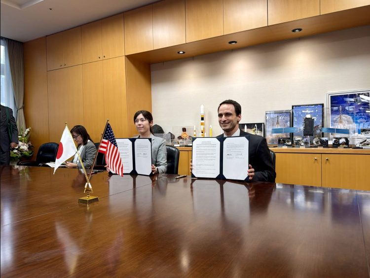 Captura de pantalla 2025-10-28 a la(s) 21.49.06