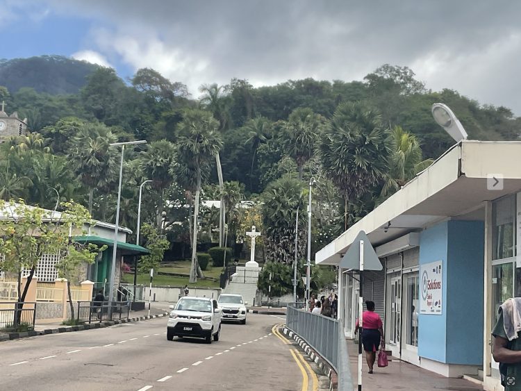 ¿Qué sabemos de los isleños de Seychelles? (ES-IT)