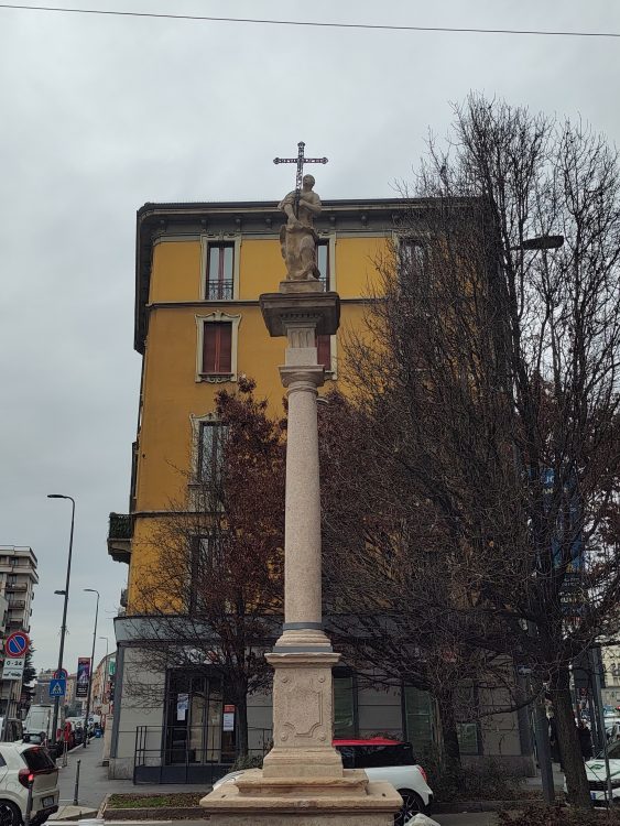 Riconsegnata alla città la Colonna dedicata a Santa Maria Maddalena in piazza Ernesto de Angeli.