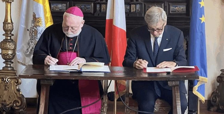 Quirógrafo de S.S. León XIV para la creación de la Fundación «Fratello Sole»