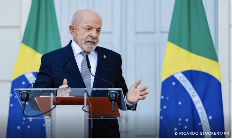 «No interfieras en las elecciones brasileñas», le dice Lula a Trump.