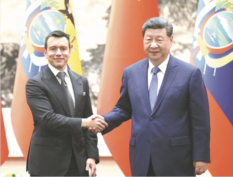 El presidente Noboa de Ecuador visita China