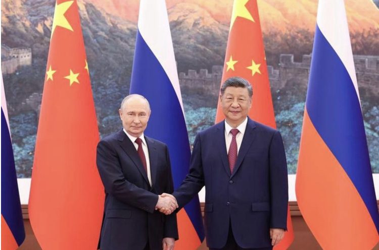 Putin y Xi exhiben su alianza y suman a líderes enfrentados con Washington