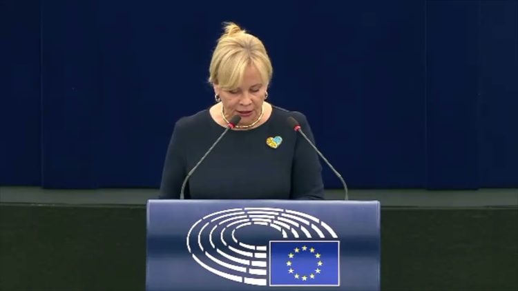 Informe de la diputada Rasa Juknevičienė, sobre la Guerra híbrida rusa en la UE